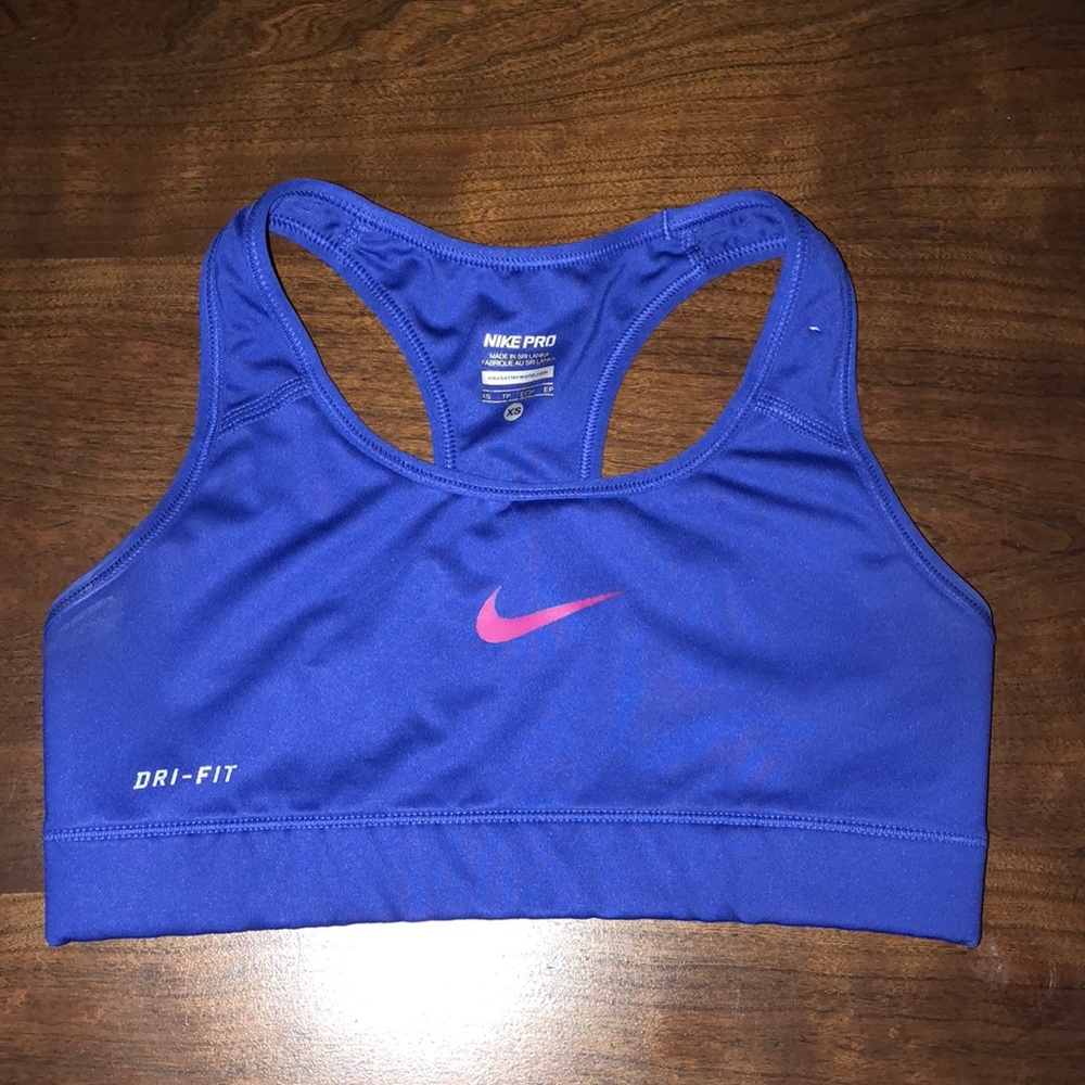 Nike sports bra